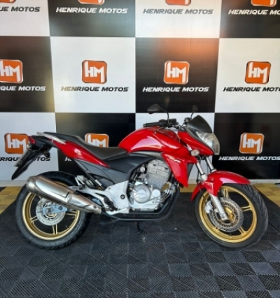 HONDA CB 300R