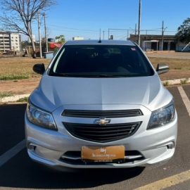 GM/Chevrolet onix 1.0 MT