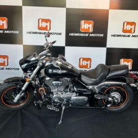 SUZUKI BOULEVARD M800
